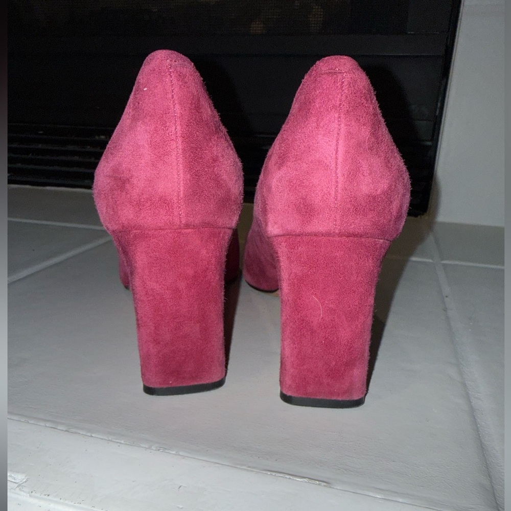 Marc Fisher Pumps - Picture 3 of 4